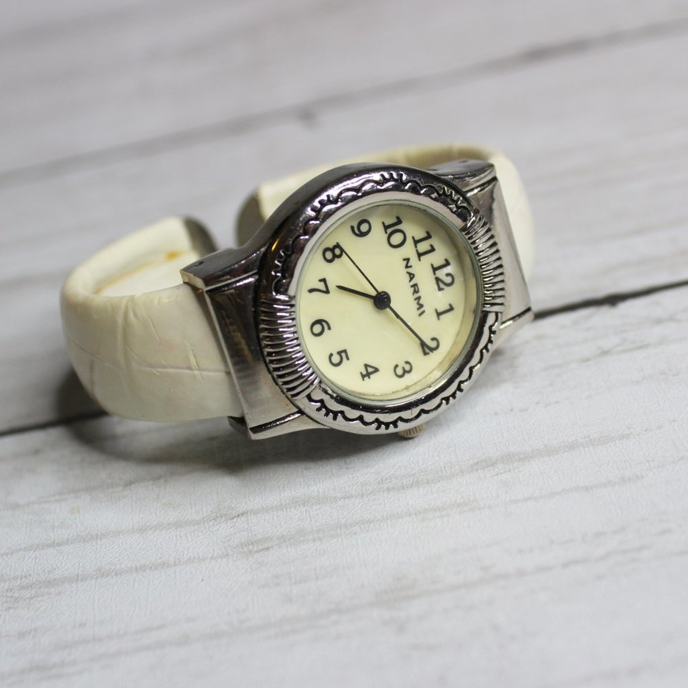 Narmi Vintage Women's Cuff Bracelet Watch
